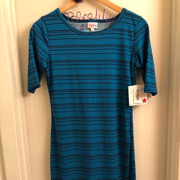 LuLaRoe XS Julia - Picture 1 of 2